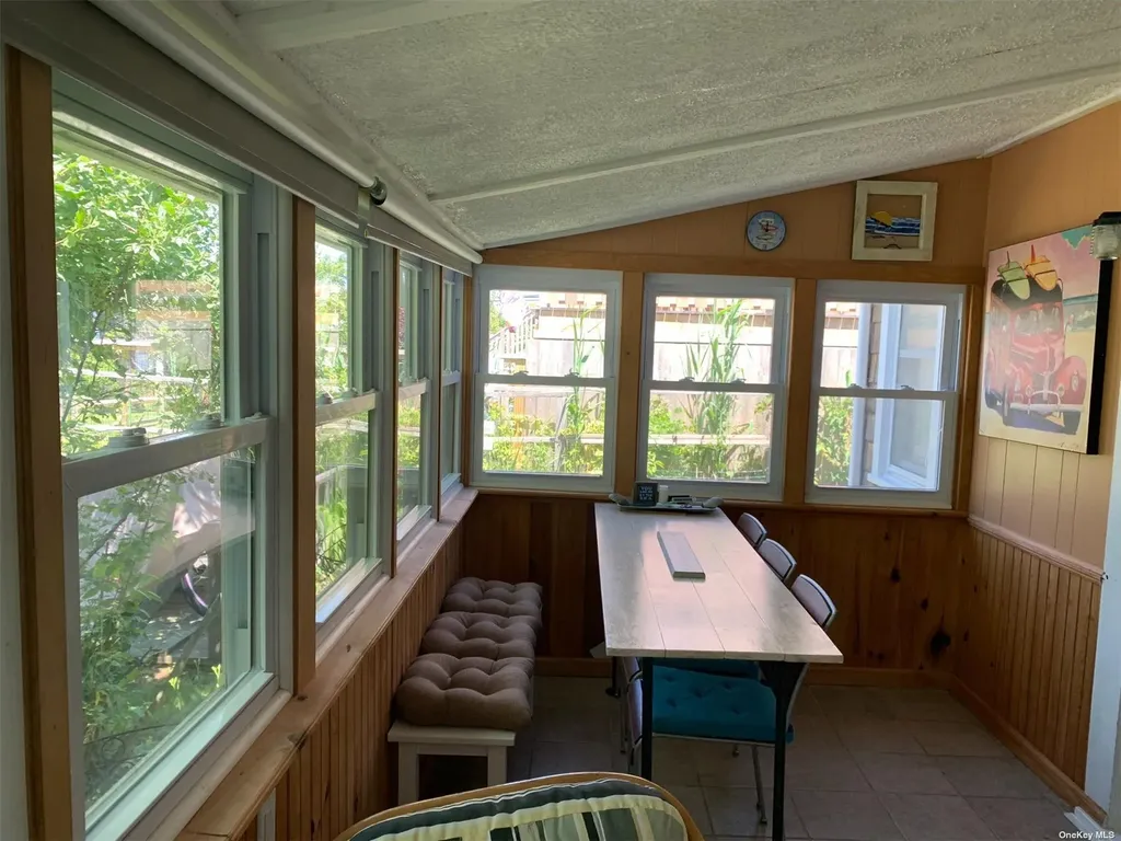 120 Bungalow Walk Ocean Beach NY 11770