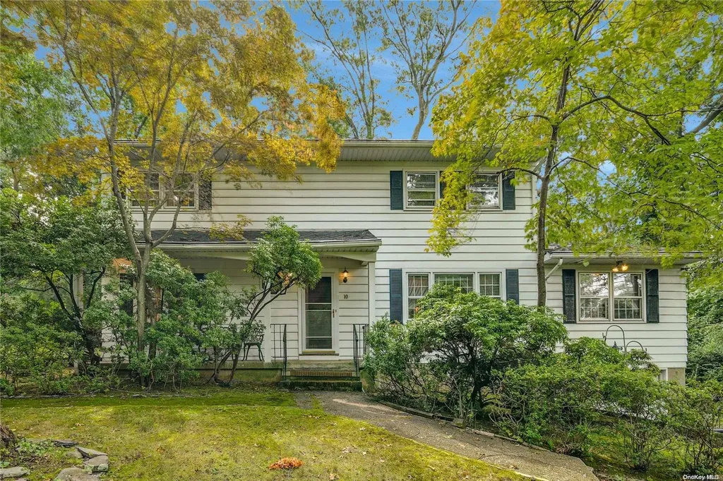 10 Walnut Road Rocky Point NY 11778