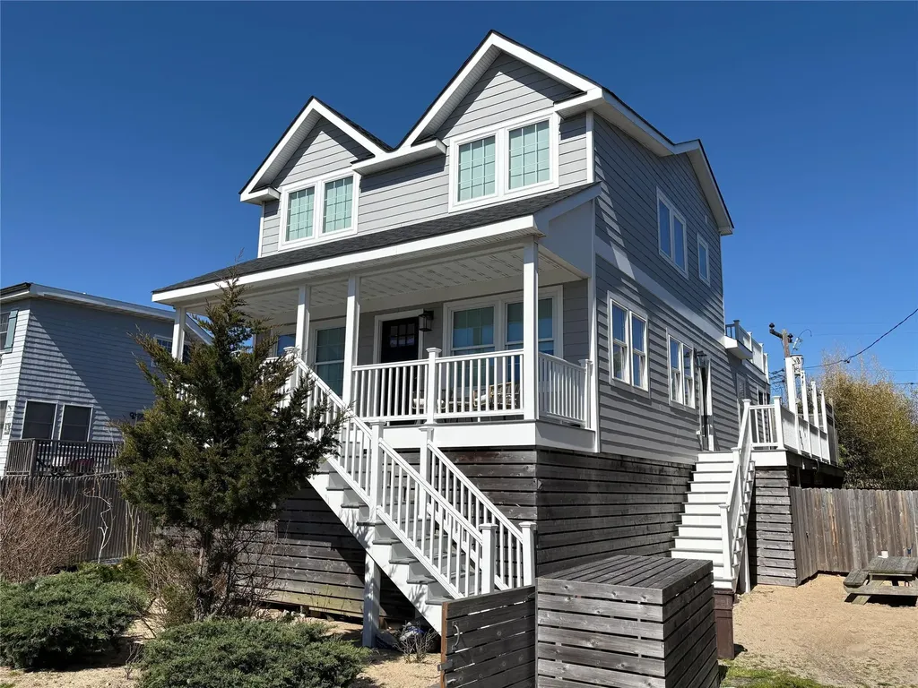 448 Dehnhoff Walk Ocean Beach NY 11770