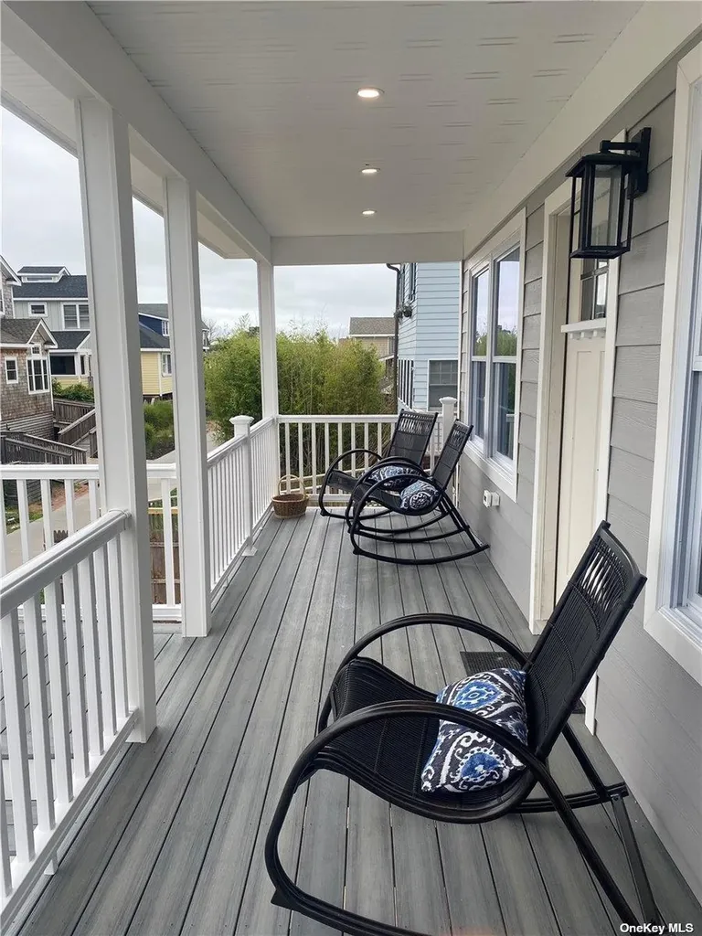 448 Dehnhoff Walk Ocean Beach NY 11770