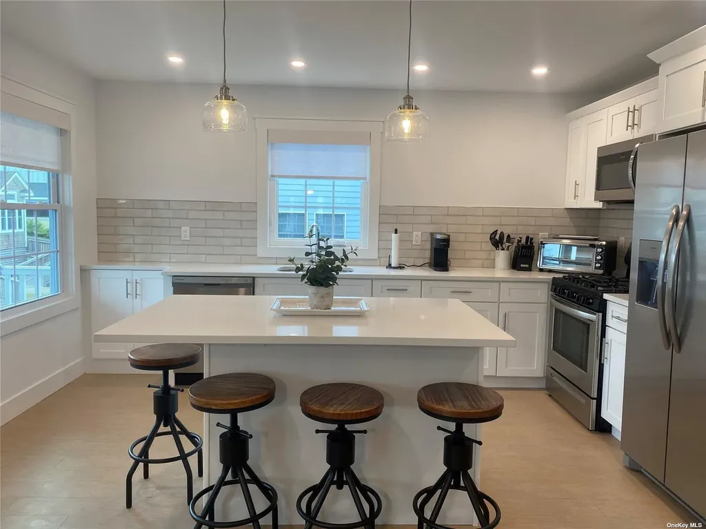 448 Dehnhoff Walk Ocean Beach NY 11770