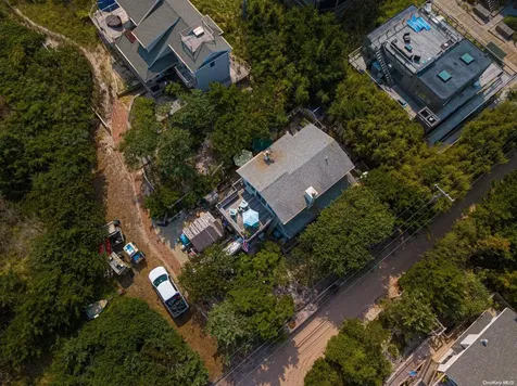 917 E End Walk Atlantique NY 11706