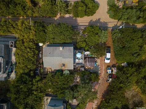 917 E End Walk Atlantique NY 11706