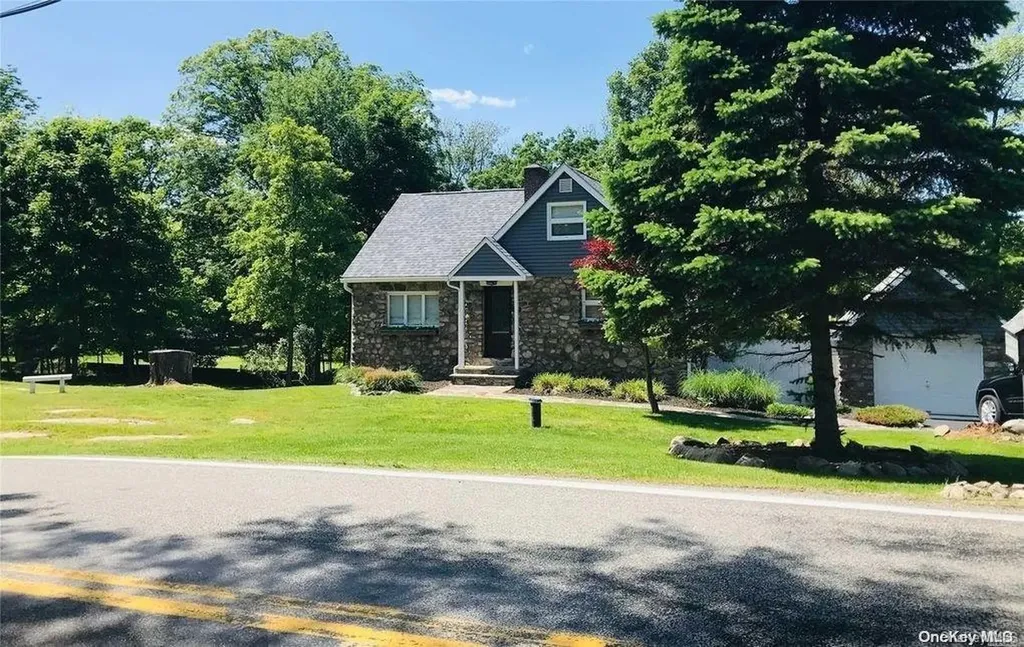 96 Berry Road Monroe NY 10950