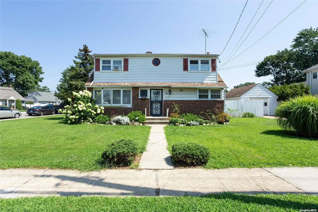 76 Broadway Bethpage NY 11714