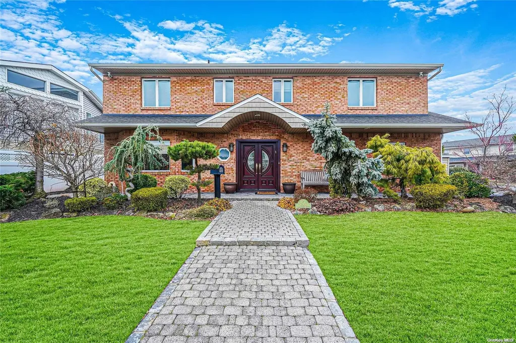 3976 Greentree Drive Oceanside NY 11572