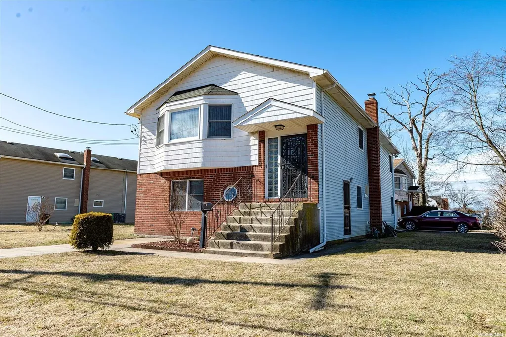 7 Park Avenue Roosevelt NY 11575