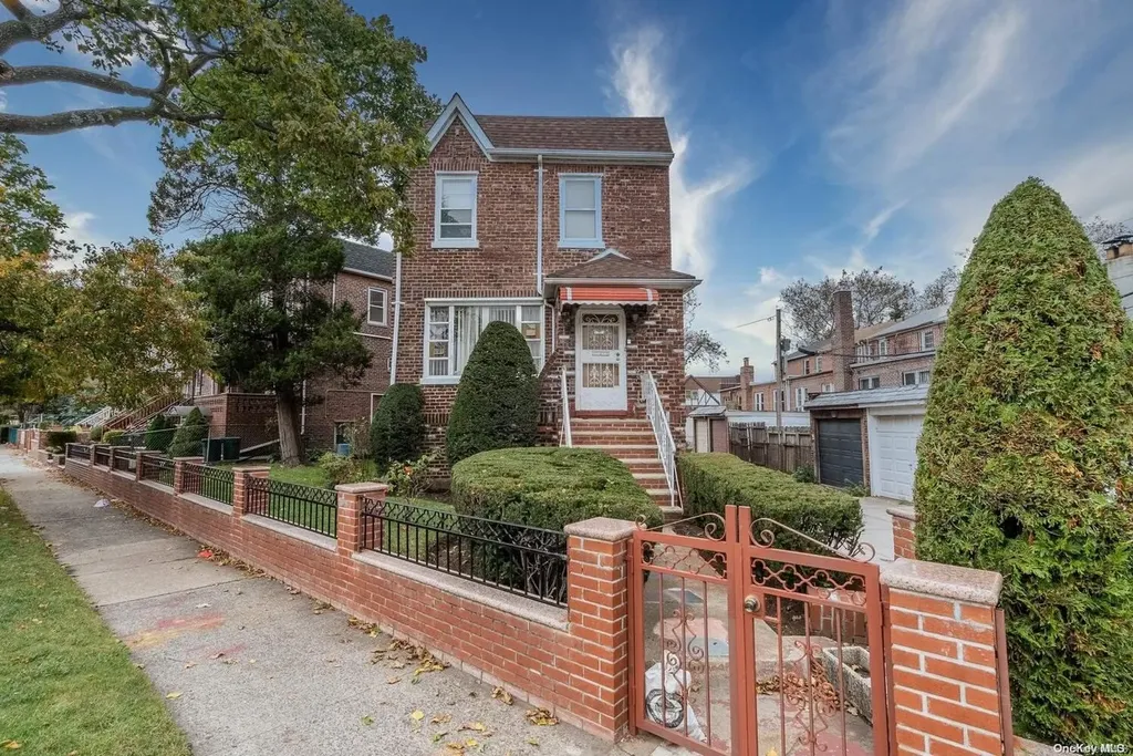 4725 Kings Highway Brooklyn NY 11234
