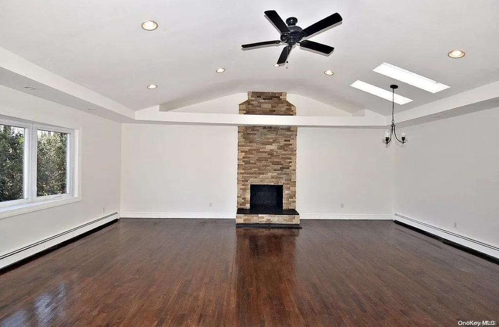 52 Craft Road Centereach NY 11720