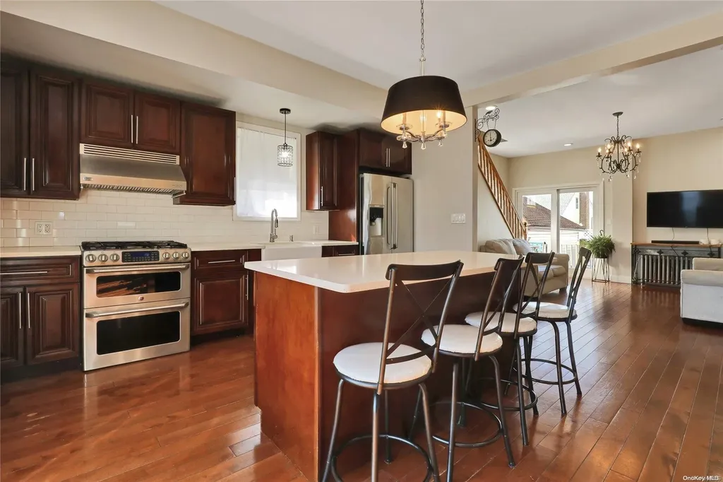 5 Hunter Avenue Valley Stream NY 11580