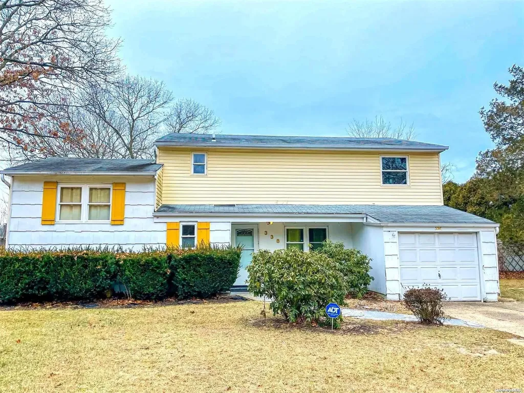 338 Boyle Road Selden NY 11784