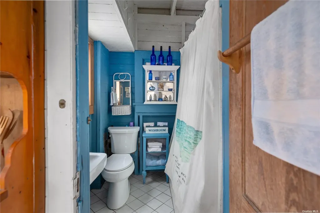 20 Ocean Road Ocean Beach NY 11770