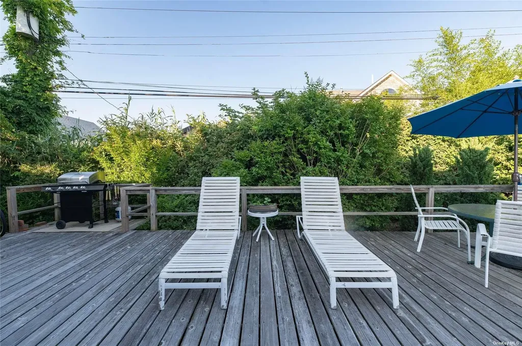 20 Ocean Road Ocean Beach NY 11770