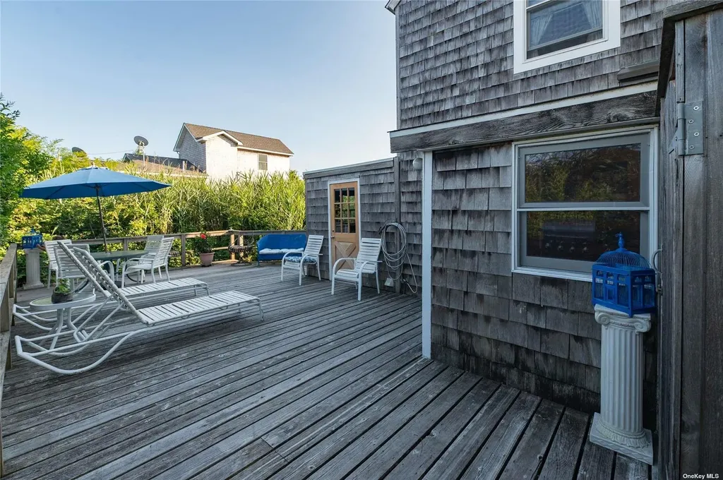 20 Ocean Road Ocean Beach NY 11770