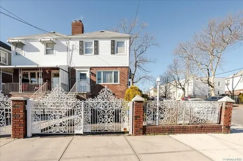 199 Throgs Neck Boulevard Bronx NY 10465