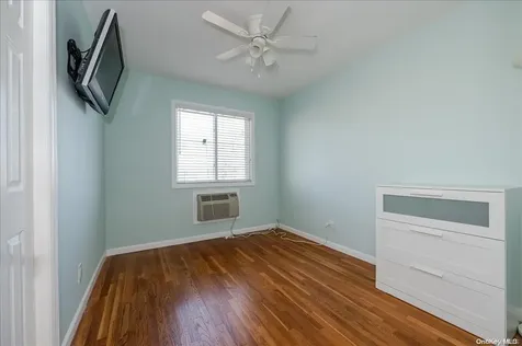 199 Throgs Neck Boulevard Bronx NY 10465