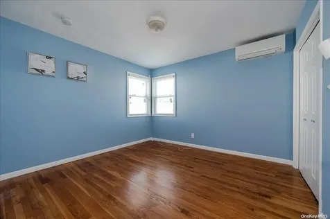 199 Throgs Neck Boulevard Bronx NY 10465