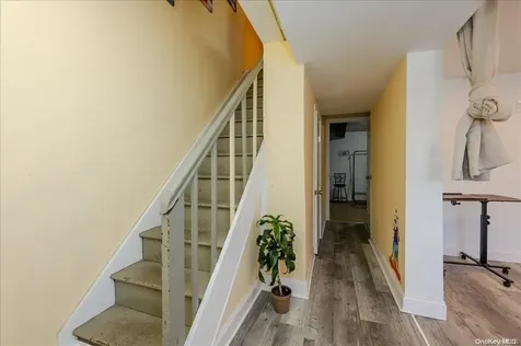 199 Throgs Neck Boulevard Bronx NY 10465
