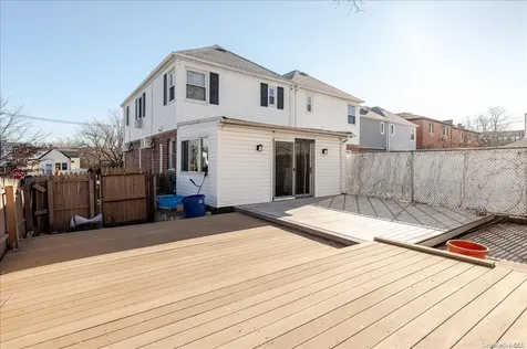 199 Throgs Neck Boulevard Bronx NY 10465
