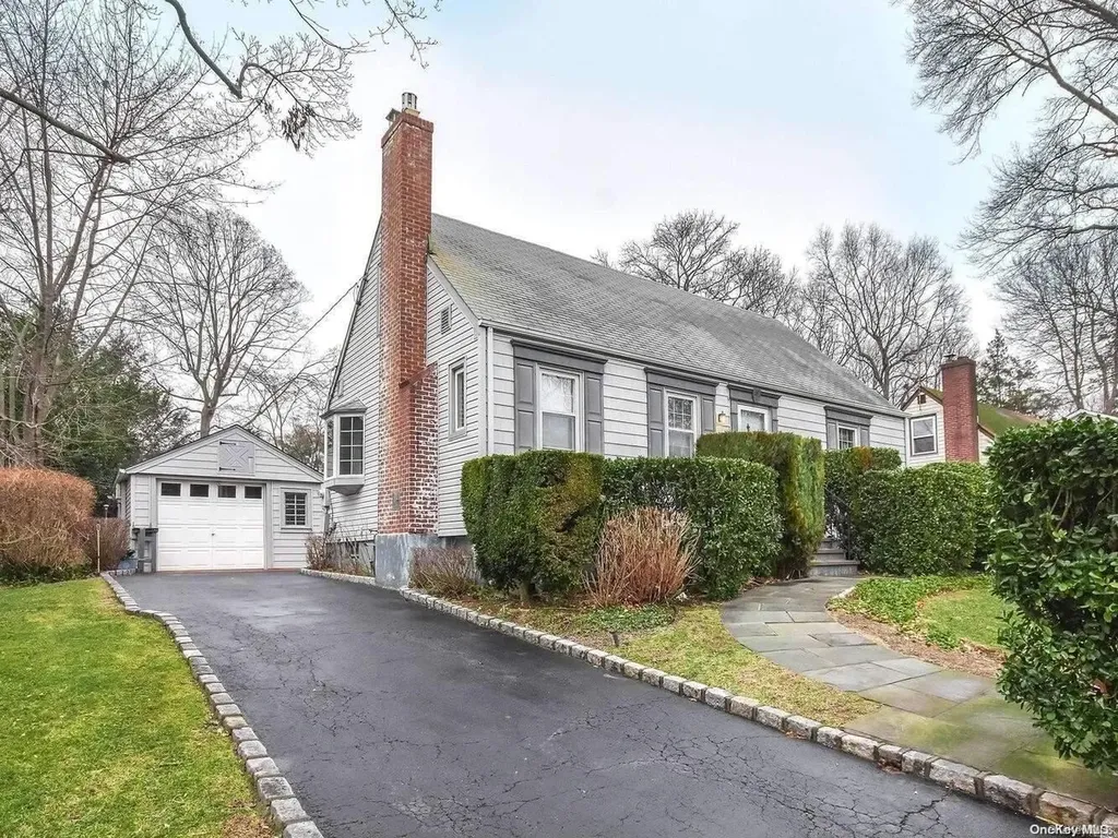 31 Willits Road Glen Cove NY 11542