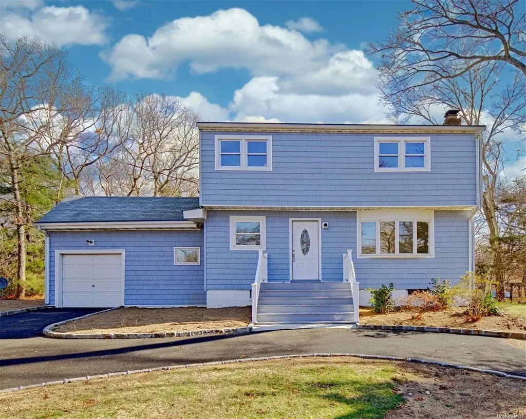 53 Jonas Boulevard Centereach NY 11720