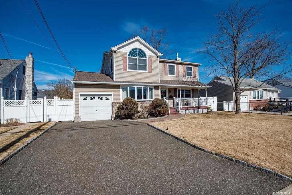 139 Kellum Street West Babylon NY 11704