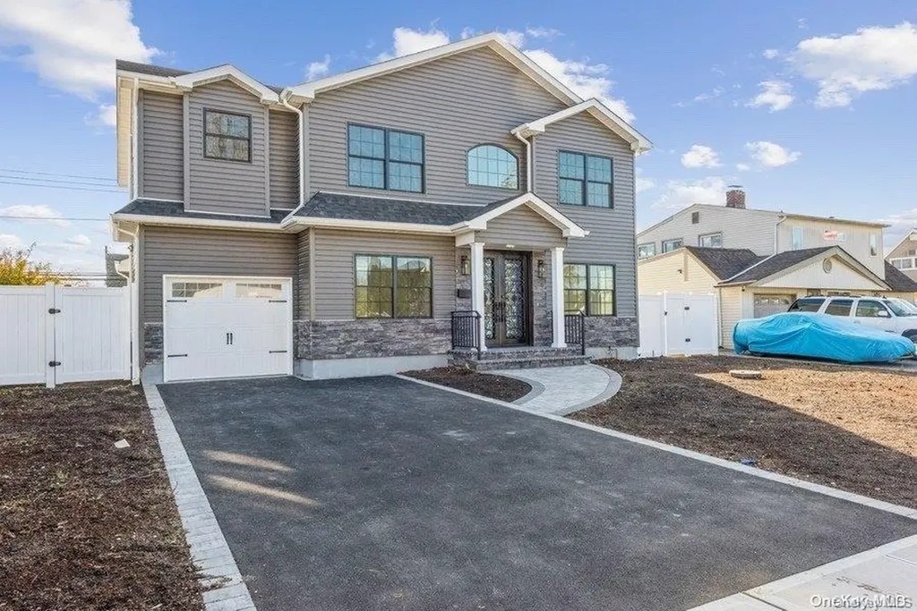 79 Cherry Lane Hicksville NY 11801