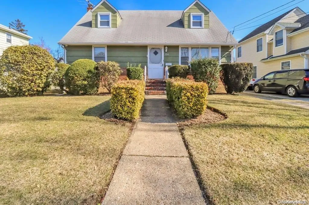 354 Horton Highway Mineola NY 11501