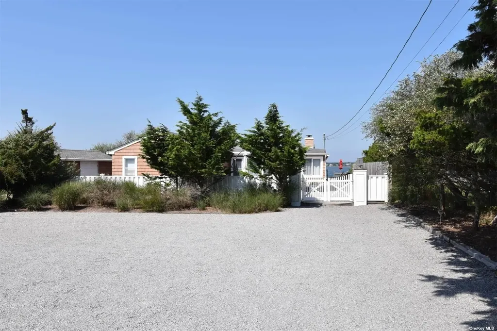 620 Dune Road Westhampton NY 11977