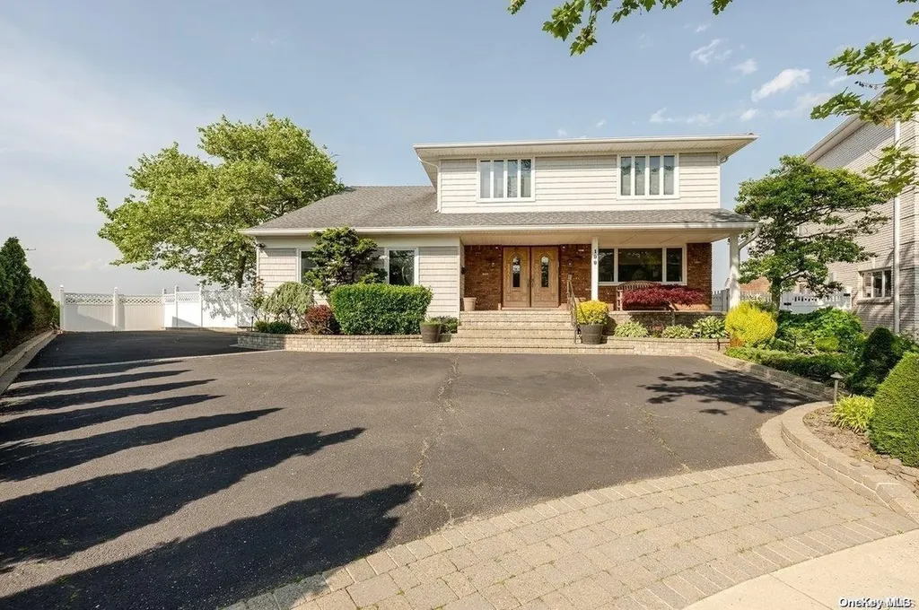 199 Bayside Drive Atlantic Beach NY 11509