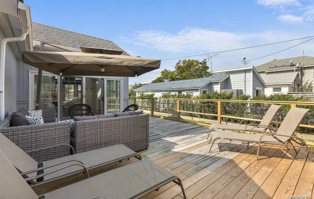 603 Bayberry Walk Ocean Beach NY 11770