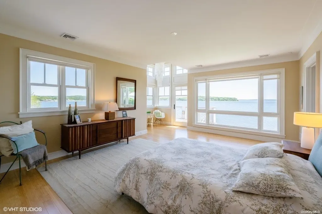 950 Blue Marlin Drive Southold NY 11971