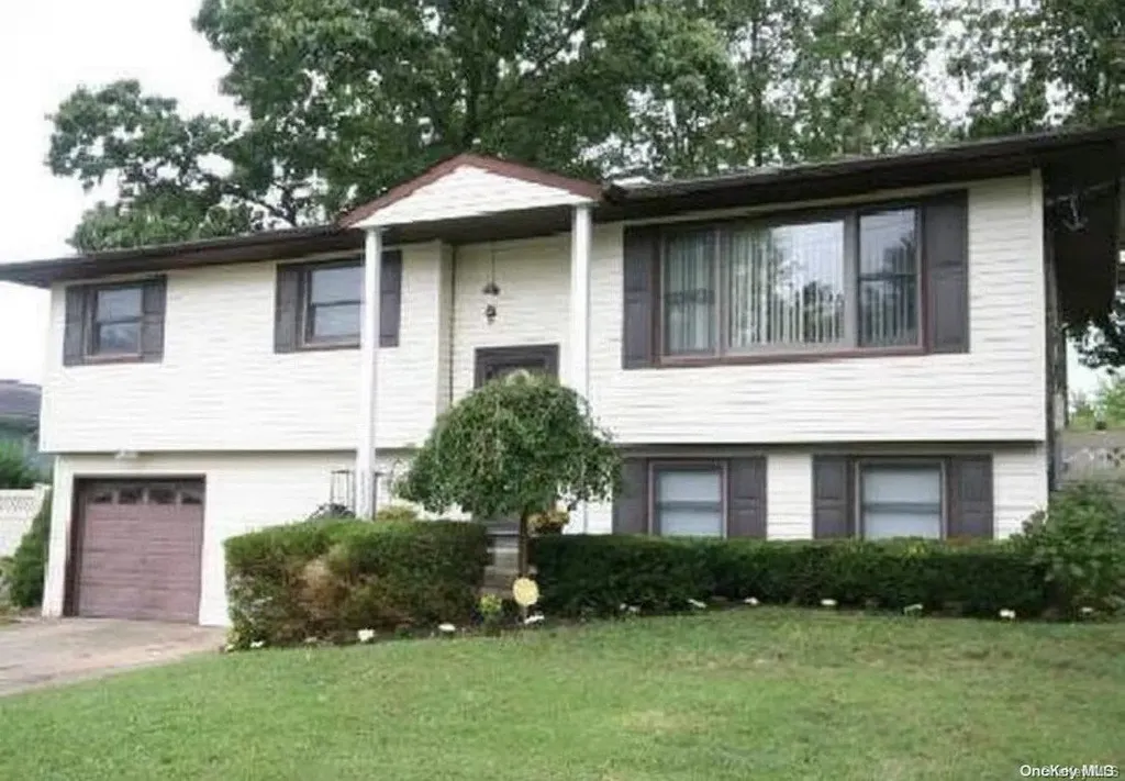 9 Harrison Avenue Centereach NY 11720