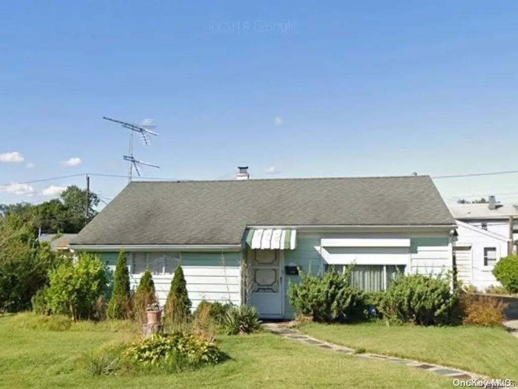 4184 Hicksville Road Bethpage NY 11714