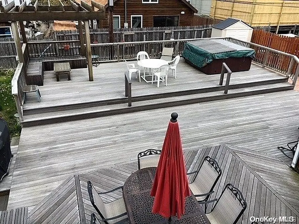 12 Ocean Road Ocean Beach NY 11770