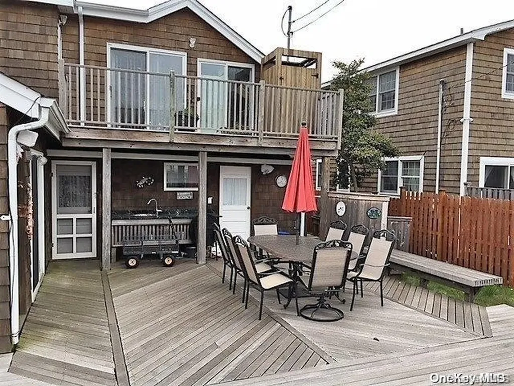12 Ocean Road Ocean Beach NY 11770