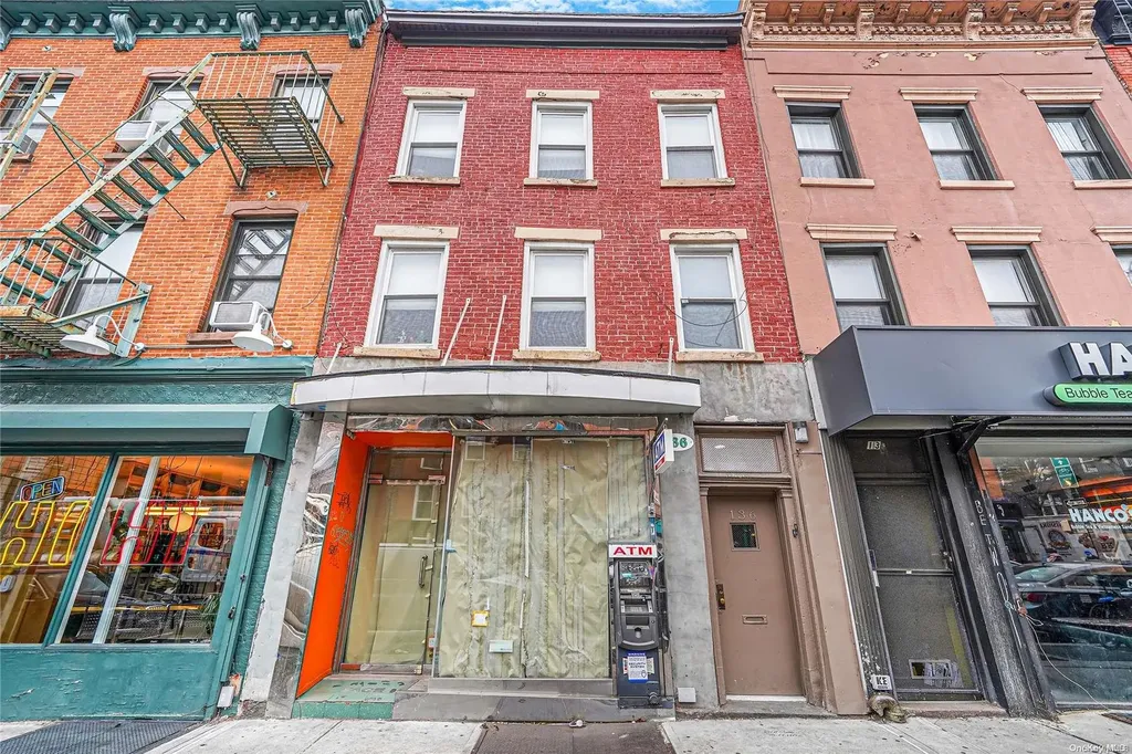 136 Smith Street Brooklyn NY 11201