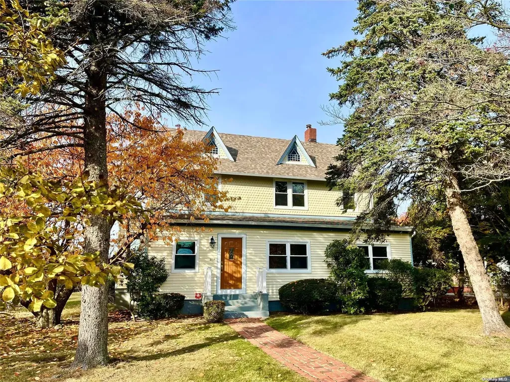 2724 Grand Avenue Baldwin NY 11510