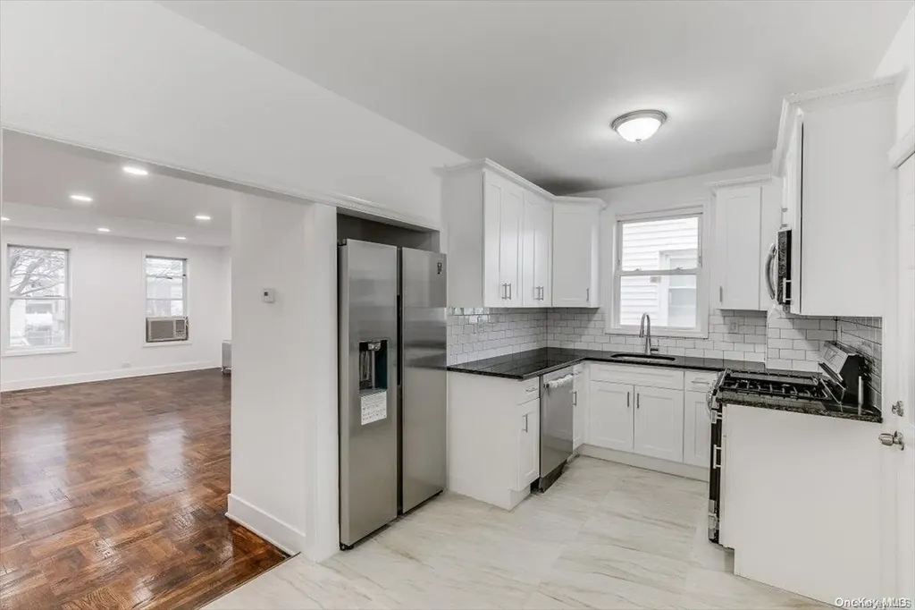 247 Quincy Avenue Bronx NY 10465