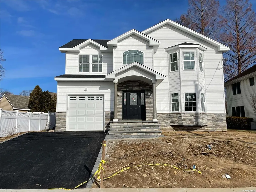 81 Convent Road Syosset NY 11791