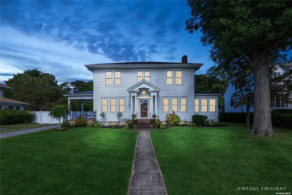 116 Riverside Drive Riverhead NY 11901