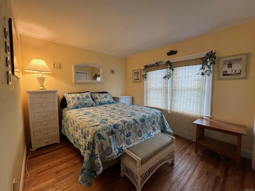 804 Evergreen Walk Ocean Beach NY 11770