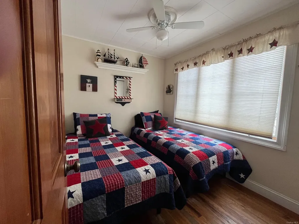 804 Evergreen Walk Ocean Beach NY 11770