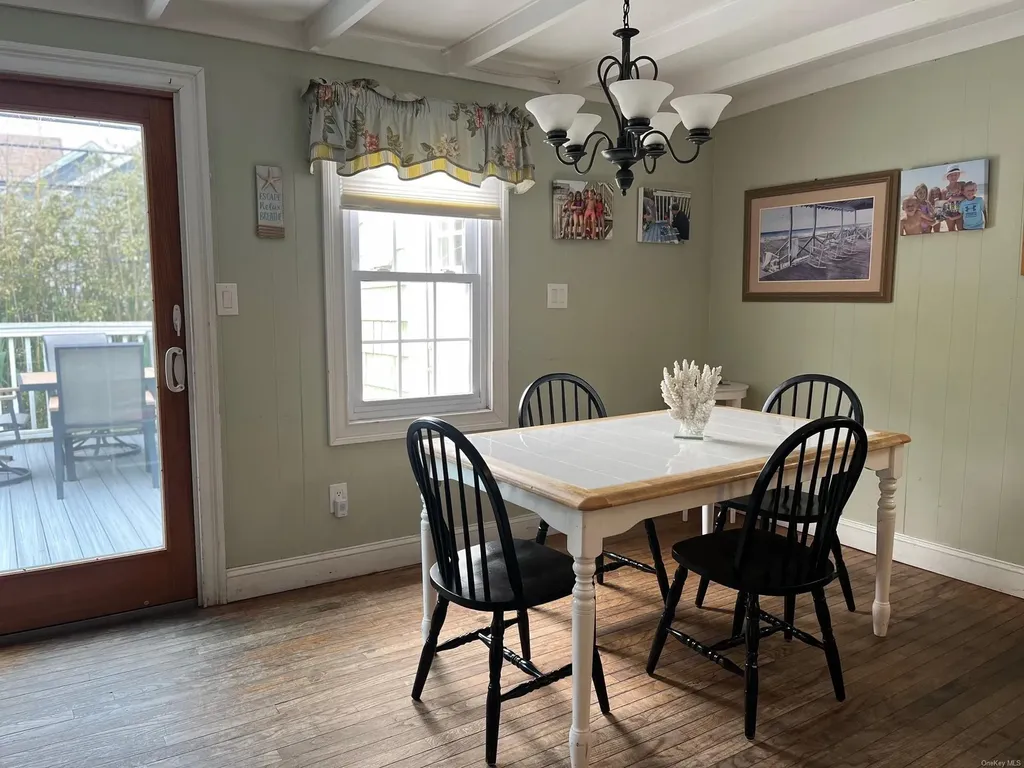 804 Evergreen Walk Ocean Beach NY 11770