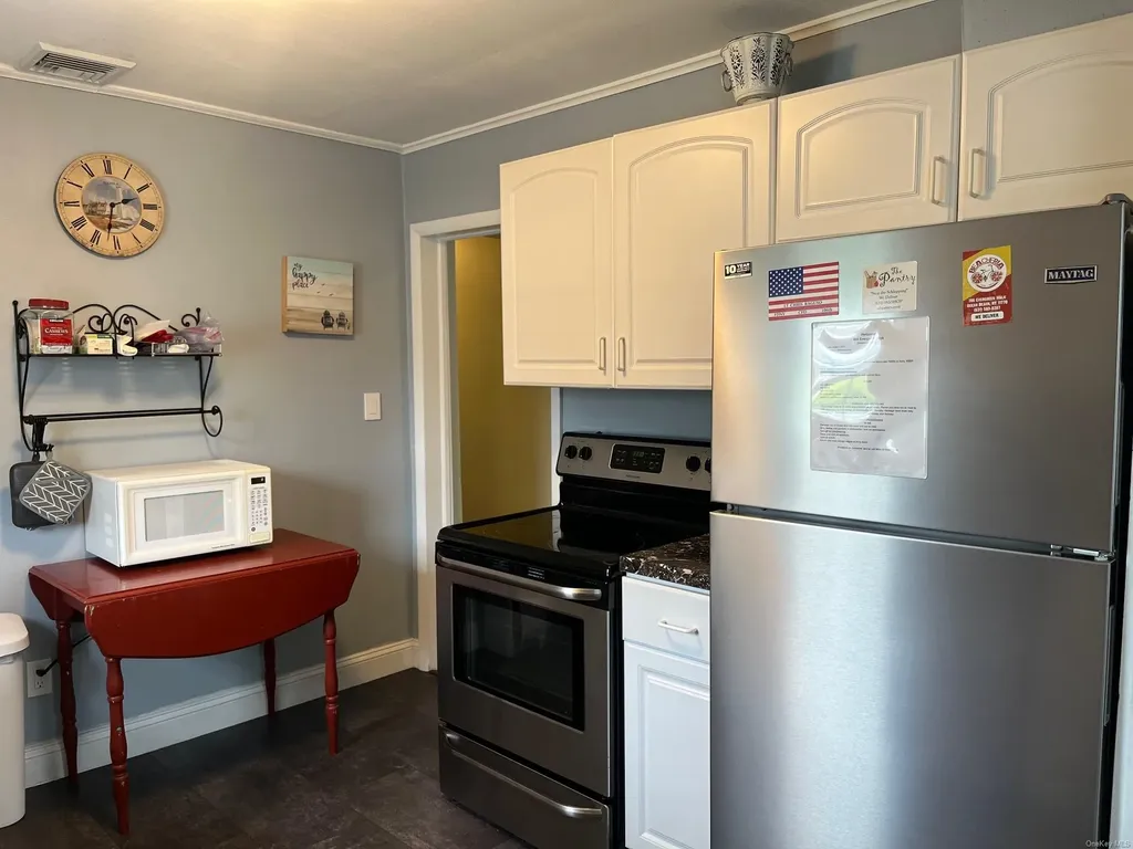 804 Evergreen Walk Ocean Beach NY 11770
