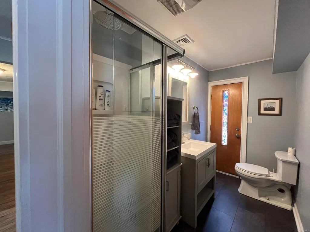 804 Evergreen Walk Ocean Beach NY 11770