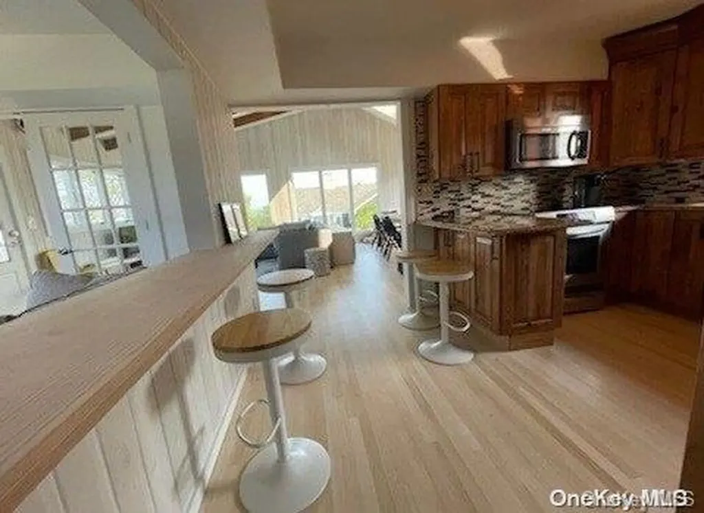 329 Surf Road Ocean Beach NY 11770