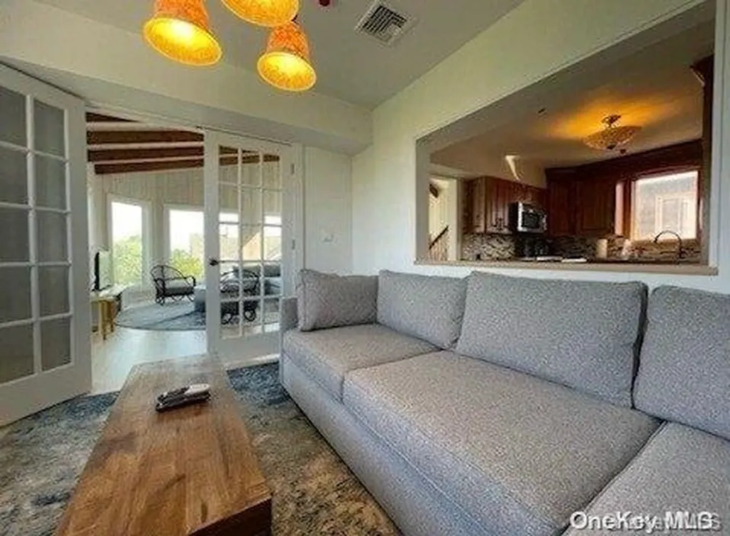 329 Surf Road Ocean Beach NY 11770