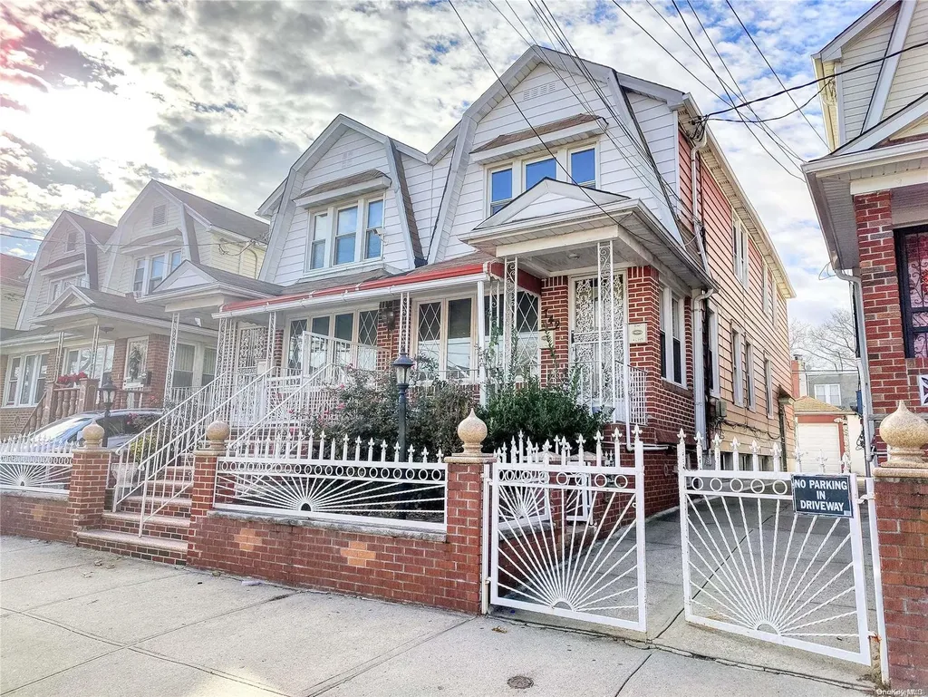 742 East 45th Street Brooklyn NY 11203