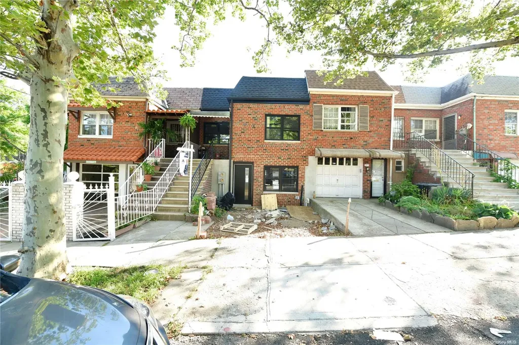 203 Onderdonk Avenue Ridgewood NY 11385